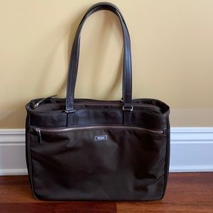 COPY - Large Tumi travel bag in chocolate brown
